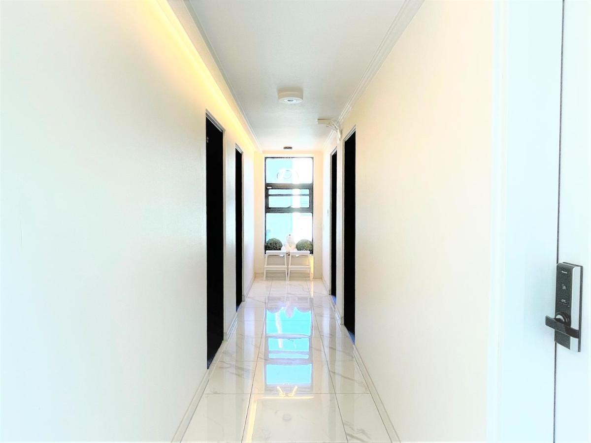 W Premium Airport Hotel Incheon Exterior foto